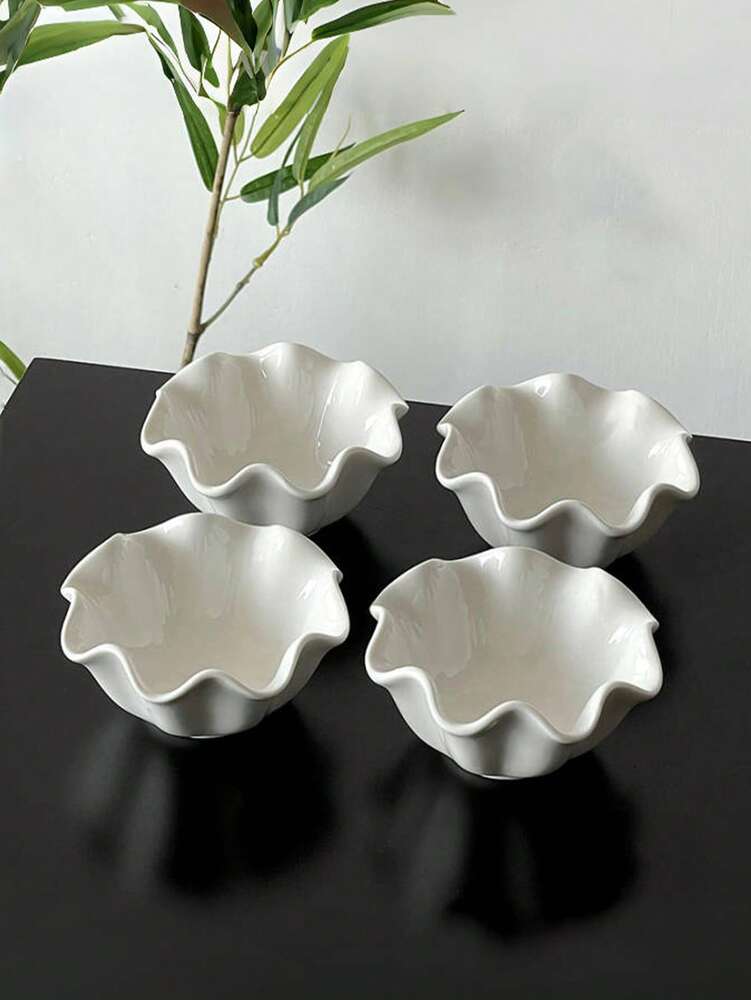 1/2/4pcs White Ceramic Lotus Leaf Shaped Plates Retro Minimalist Tea Dessert Serving Tray Nuts Bowls Elegant Dining Tableware Set