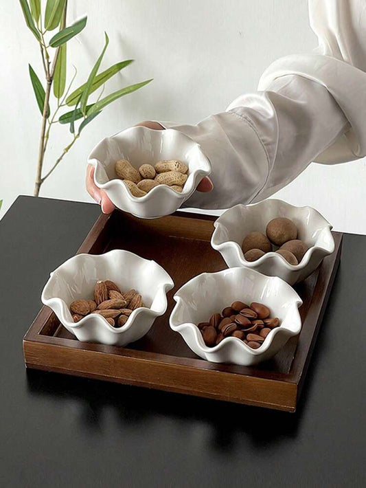 1/2/4pcs White Ceramic Lotus Leaf Shaped Plates Retro Minimalist Tea Dessert Serving Tray Nuts Bowls Elegant Dining Tableware Set